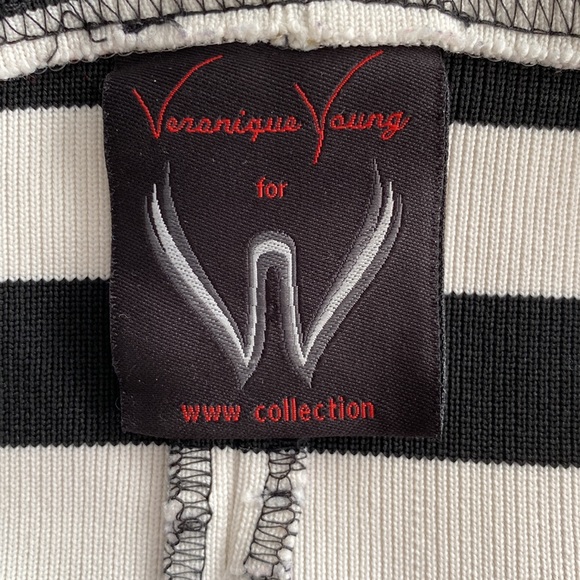 Plunge halter top - size 8 - Picture 3 of 3